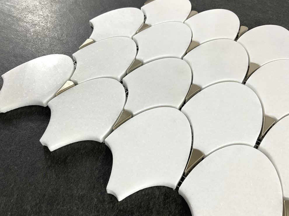 10-Pieces of Fan Shape Thassos White With Gold Metal Mosaic Tile