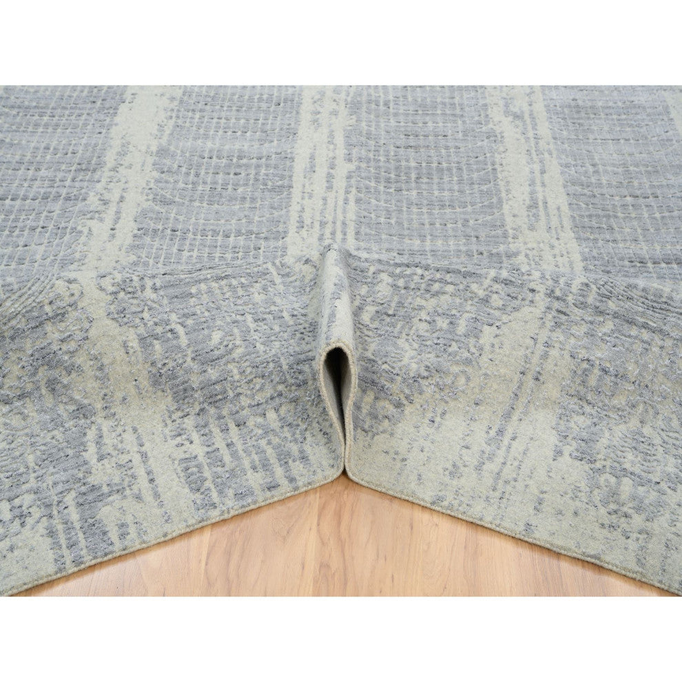 Gray, Jacquard Hand Loomed, Wool And Plant Based Silk, Square Rug, 10'2" x 10'0"
