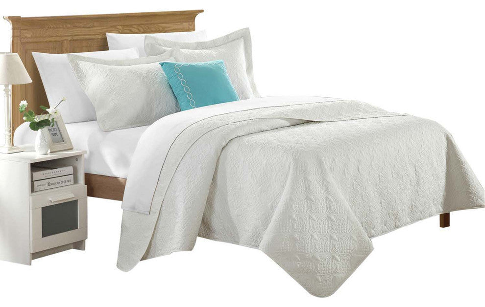 Chic Garibaldi Barcelo 8-Piece Traditional Embroidery Quilt Set, King White
