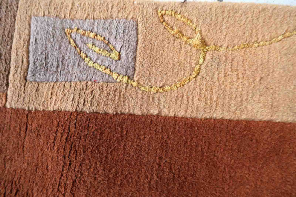 Handmade Vintage Tibetan Khaden Rug 4'x5.3', 122cmx163cm 1970s
