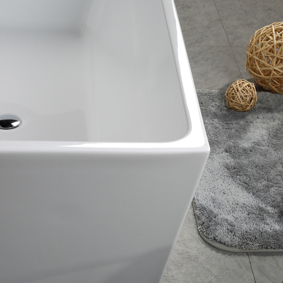 Acrylic Freestanding Bathtub With Chrome Drain Cover and Overflow Cover, 59"