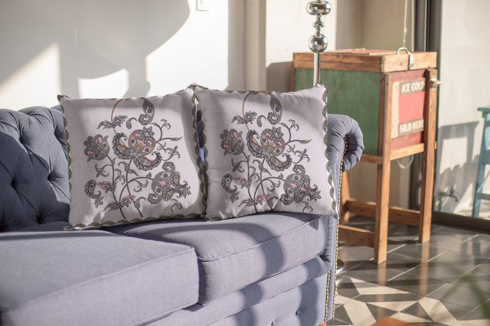 20 Gray White Wildflower Suede Throw Pillow