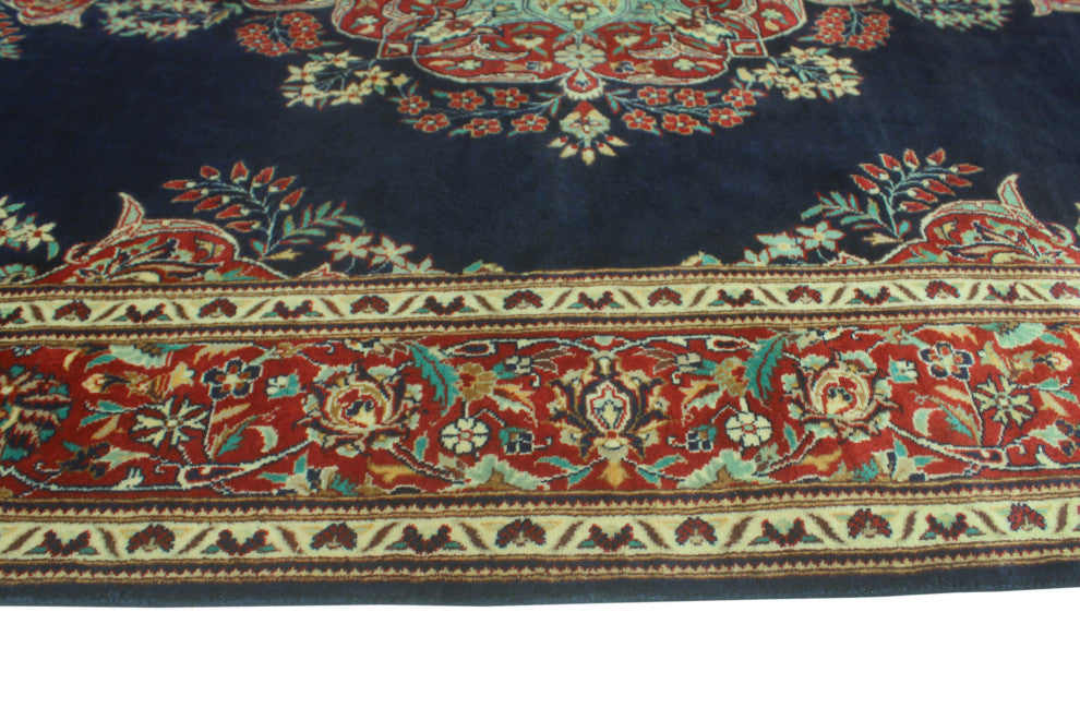 Heirloom Naseer Park Red/Light Green Rug, 4'3x6'9