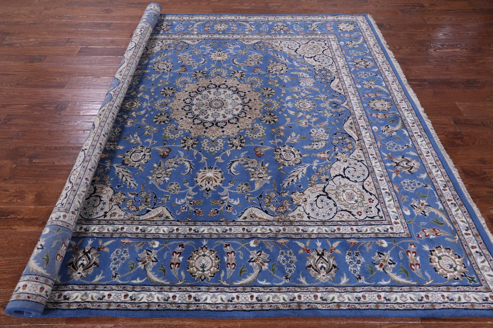8' Square Persian Nain Handmade Wool & Silk Rug - Q13142