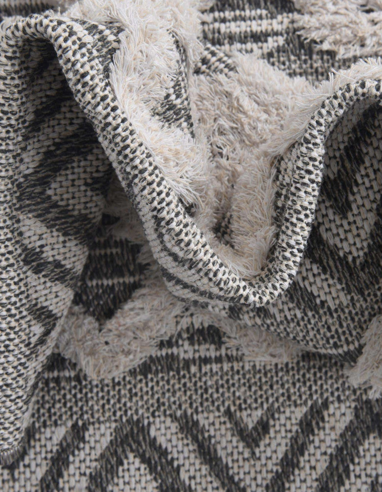 Unique Loom Sabrina Soto Casa  Valencia Area Rug