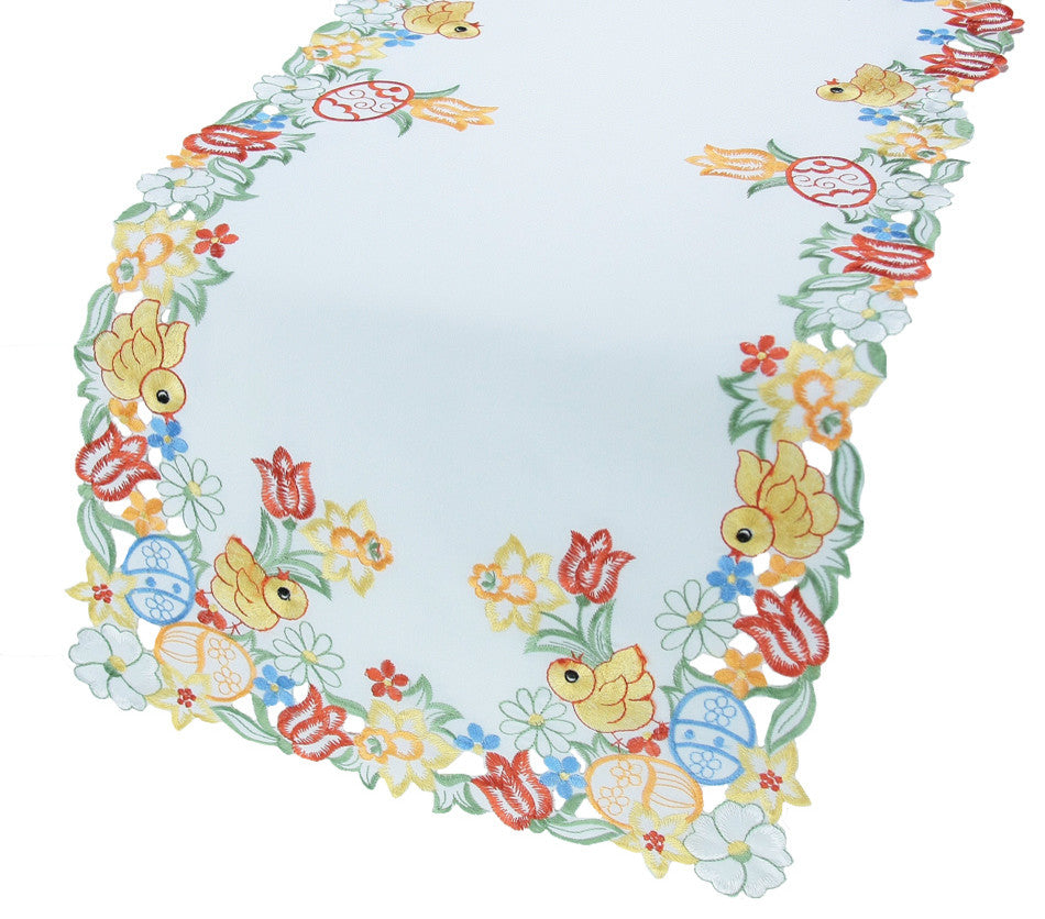 Spring Chicks 15"x 72" Table Runner