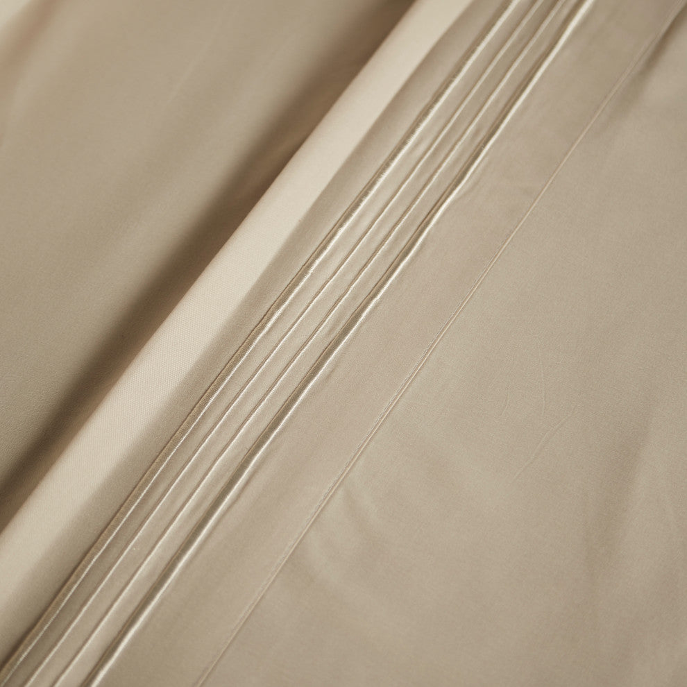 Linum Home Textiles 1800 TC Brushed Microfiber Sheet Set with 4 Line Embroidery