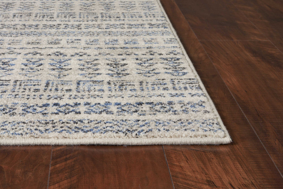 HomeRoots 5'x8' Ivory Machine Woven Bohemian Tribal Indoor Area Rug