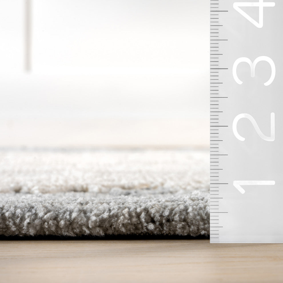 Mera Bordered Wool Area Rug, Ivory 4'x6'