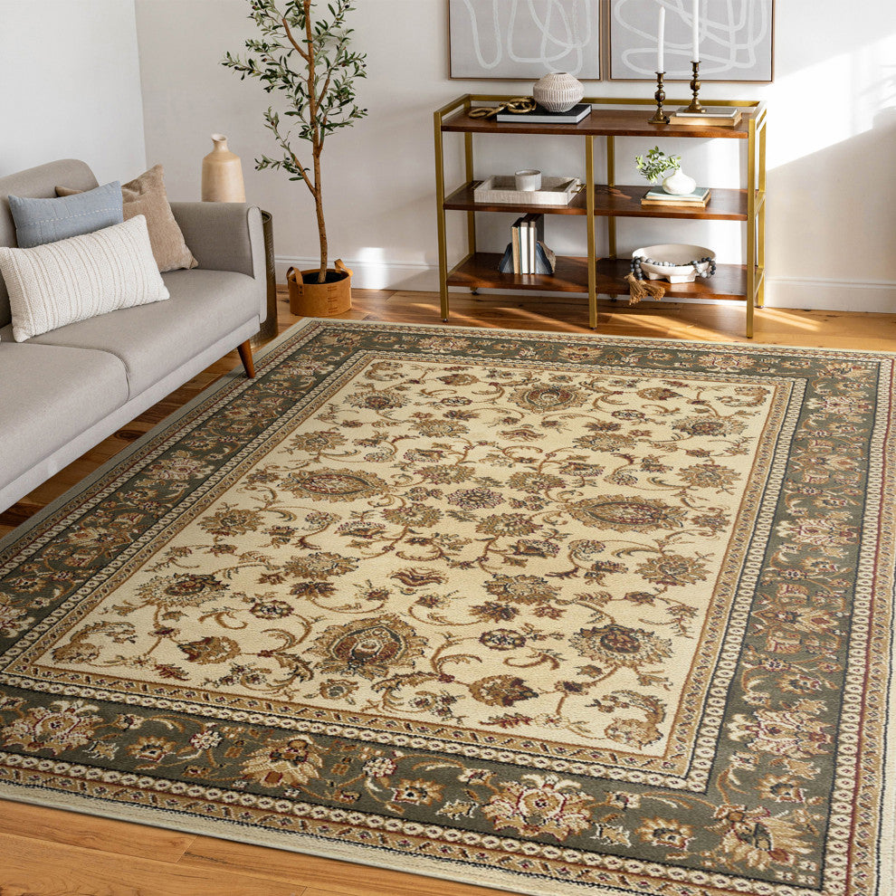 Gabrielle Traditional Oriental Ivory Rectangle Area Rug, 6.7' x 9.6'
