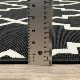 Oriental Weavers Marina Black/ Ivory Geometric Indoor/Outdoor Rug 8'6"X13'