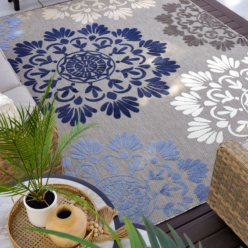 Octavia Modern Floral Area Rug, Blue & Gray, 8'10" X 12'2"