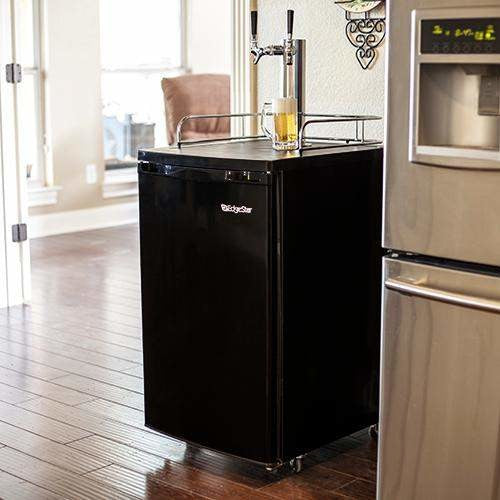 EdgeStar KC2000TWIN 20"W Dual Tap Kegerator for Full Size Kegs - Stainless