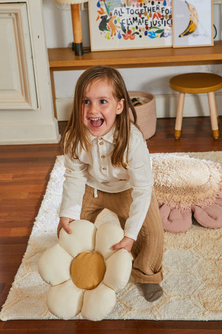 Little Daisy Cushion