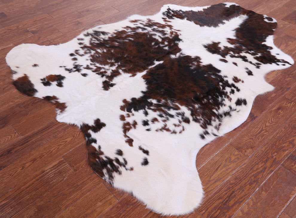 6' 7" X 5' 8" Natural Cowhide Rug C1562
