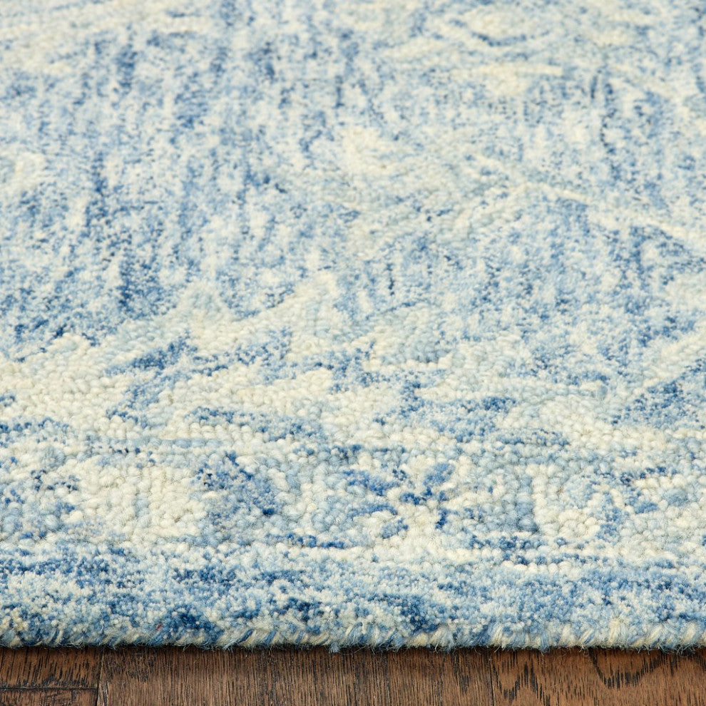 5" x 8" Blue and Ivory Interlacing Vines Area Rug