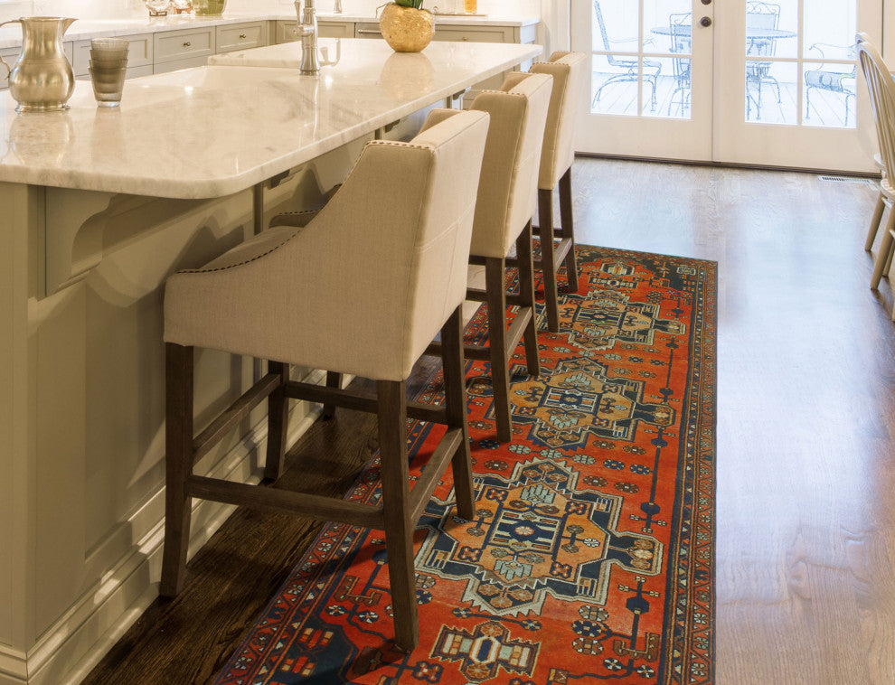 Fine Vintage Distressed Cwentun Rust/Navy Runner, 3'2x9'9