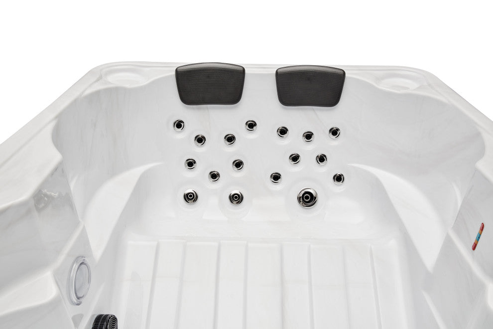 Luxury Spas Regal 4 Person Hot Tub with Ozonator
