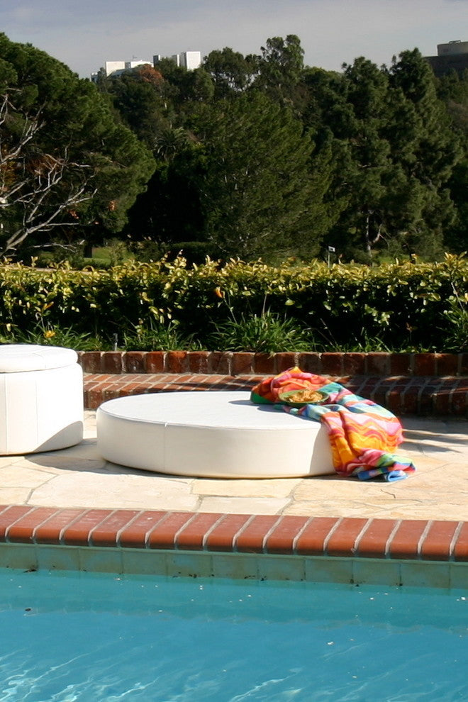 Footnote Oval Floor Pad, Sea Sand