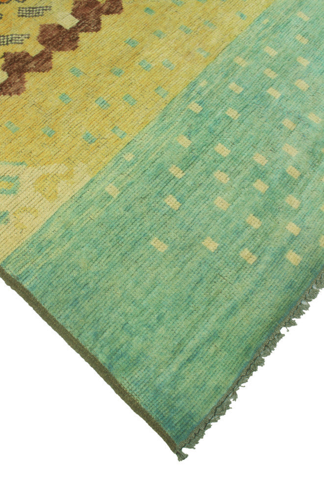Vintage Distressed Idi Gold/Burgundy Rug, 3'5x4'11