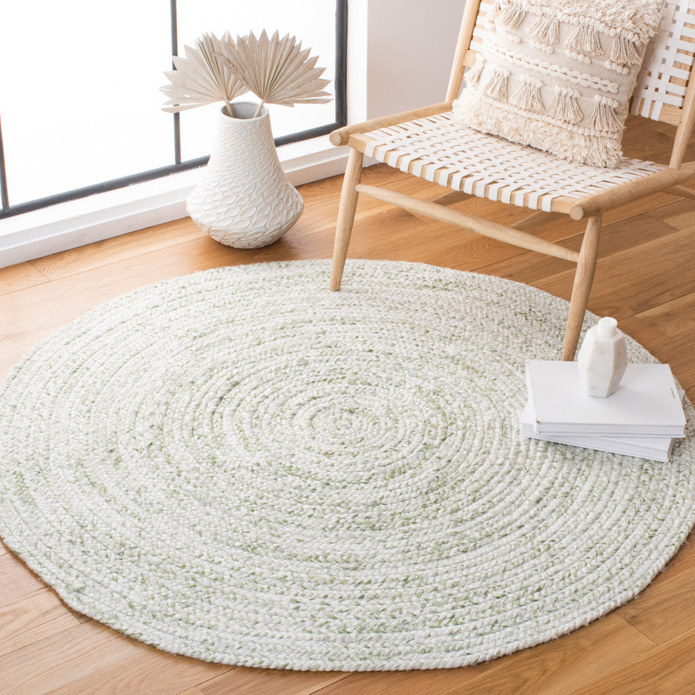 Safavieh Braided Brd271Y Solid Color Rug, Ivory and Green, 4'0"x4'0" Round