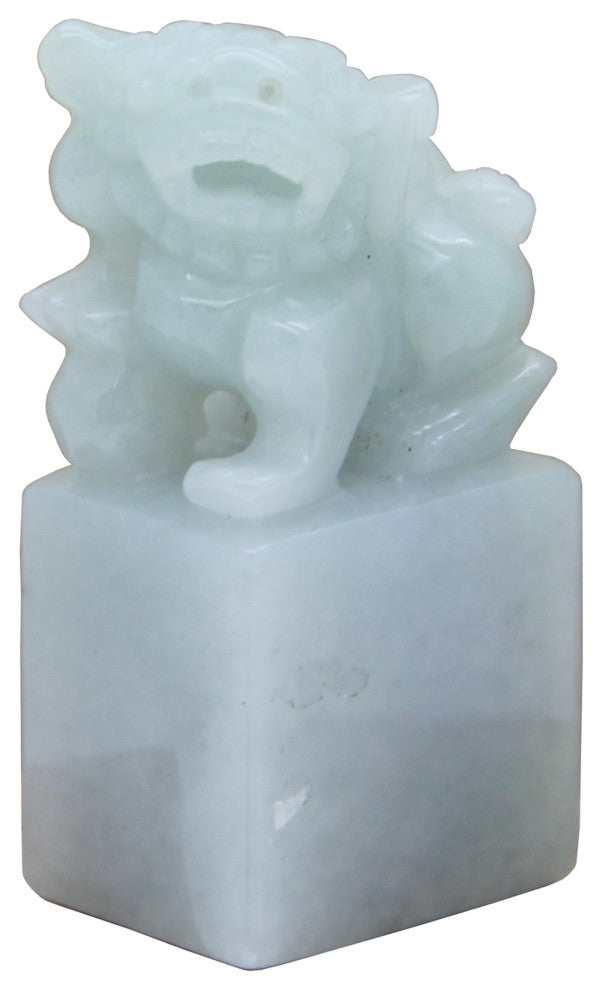 Detail Carved Natural Jade Chinese Table Top Small Foo Dog Statue