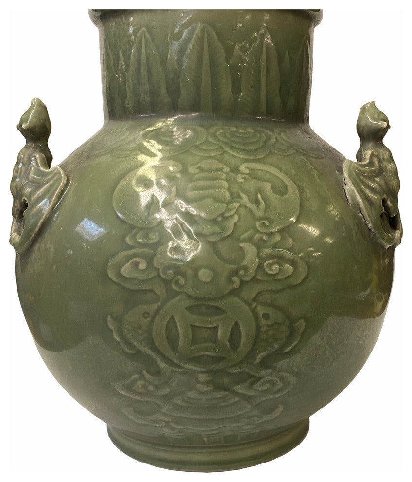 Chinese Ancient style Celadon Ceremonial Vase Jar with Bats Motif Hws1635