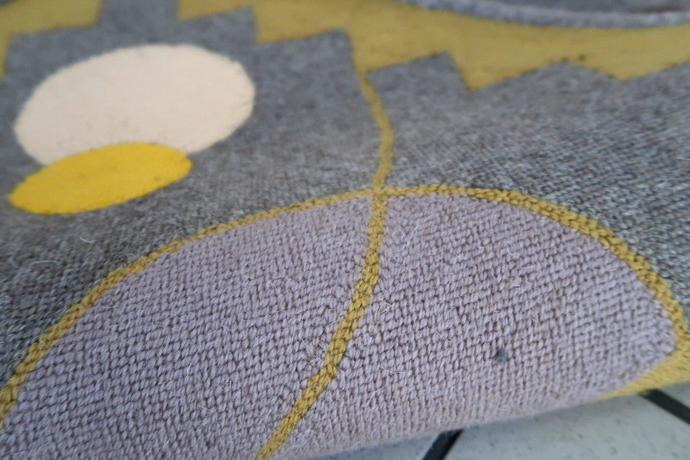Handmade Contemporary ORA French Hooked Rug 3'x4.7', 91cmx145cm, 2021