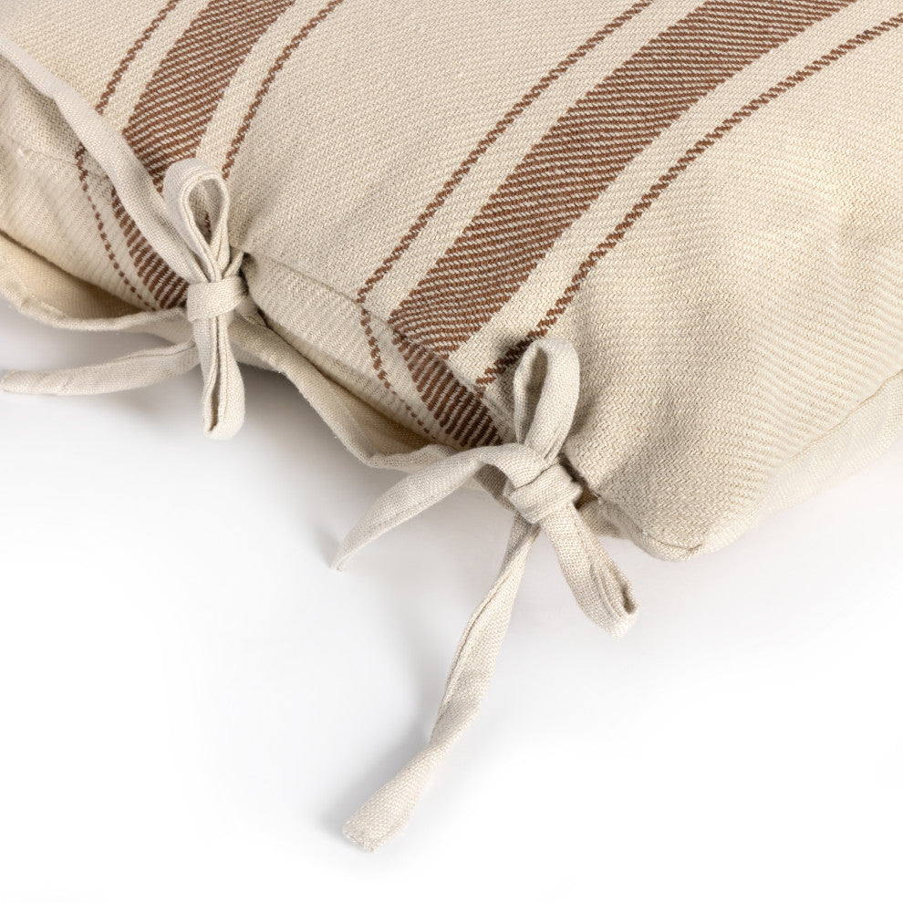 Dashel Patterned Outdoor Pillow-Patterne