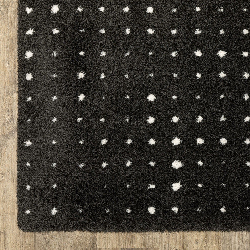Greer Transitional Geo Dots Black/ Ivory Area Rug, 6'7" x 9'6"