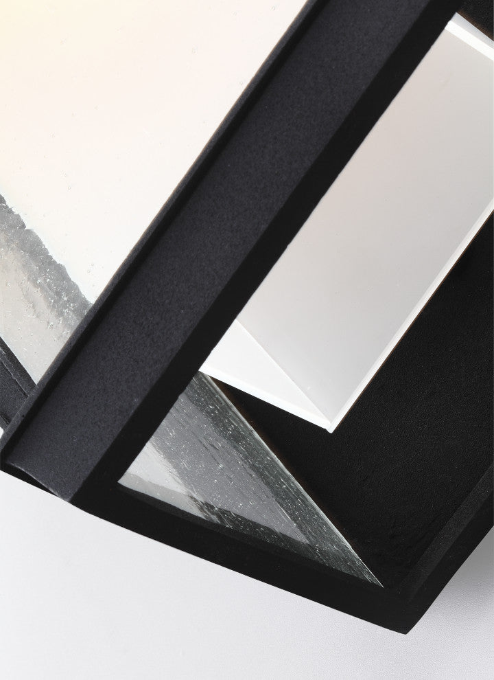 McHenry Medium LED Lantern, Textured Black