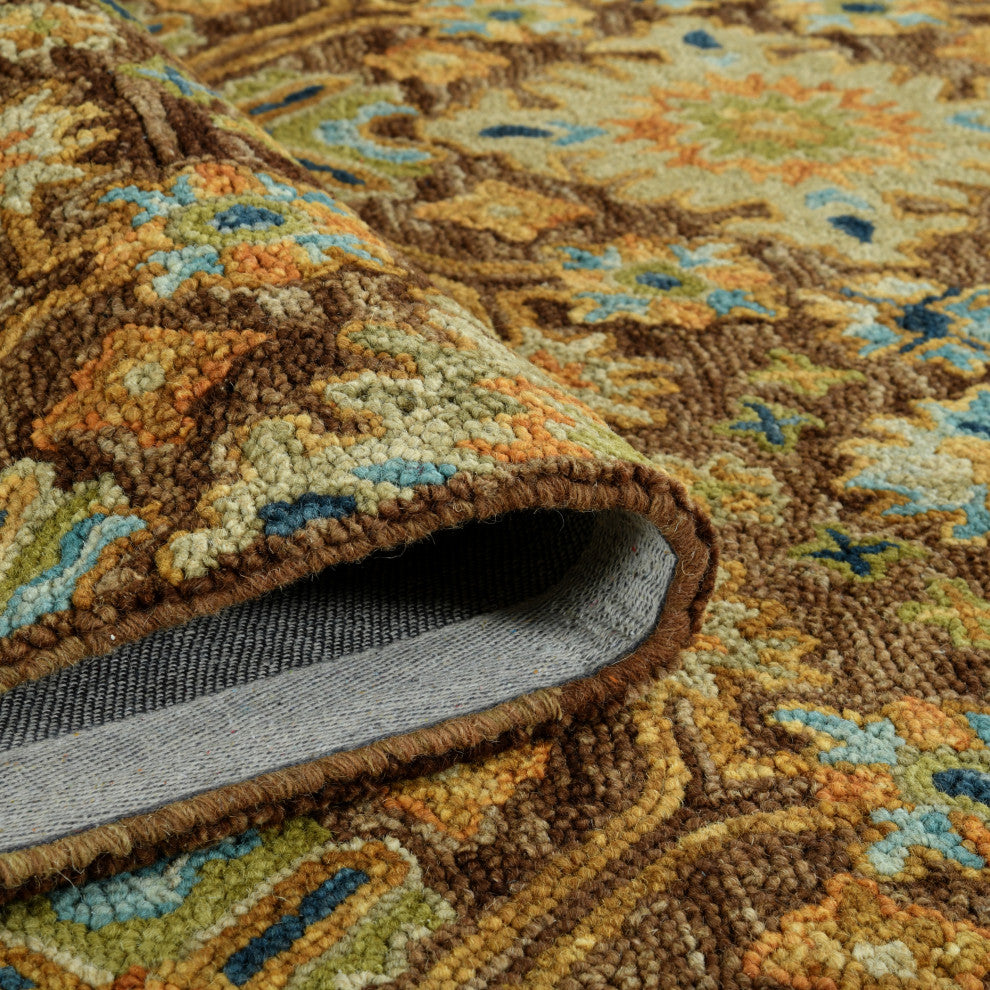 Jackson Traditional Brown Hand-Hooked Area Rug 3'6" x 5'6"