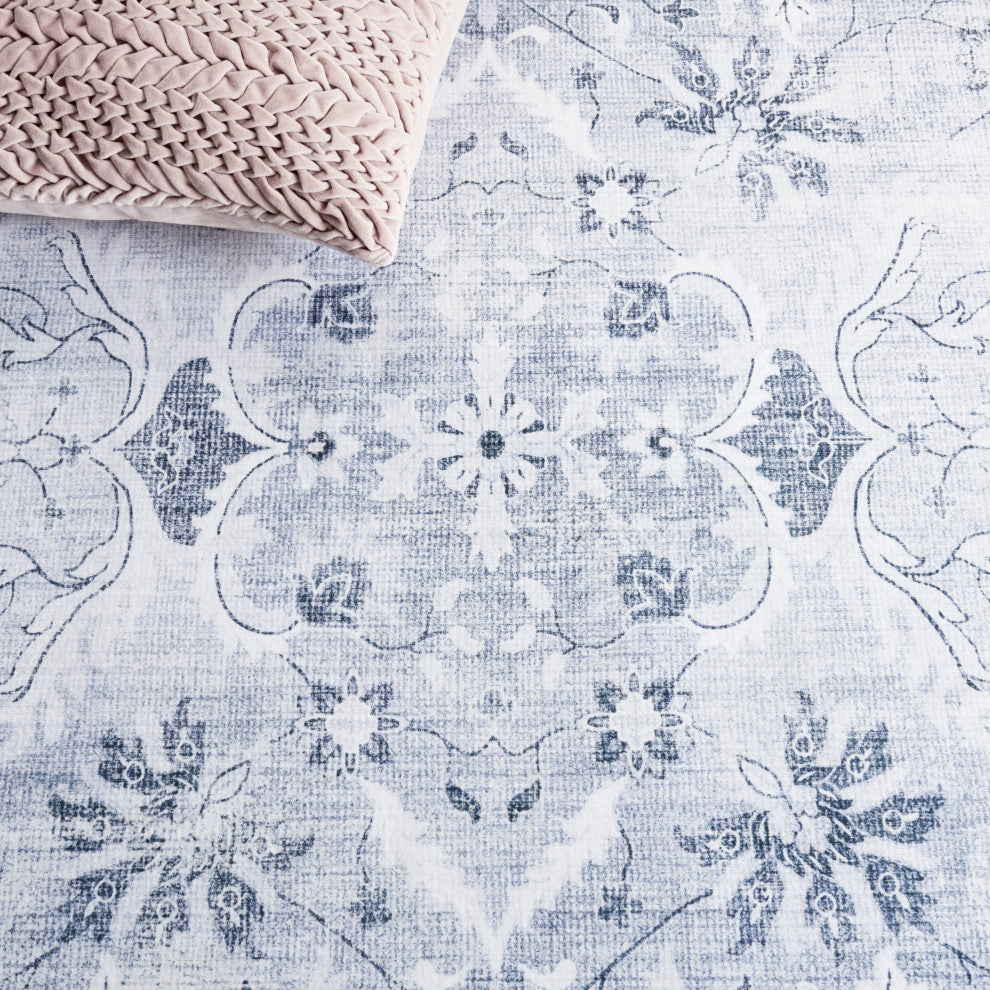 Safavieh Arizona Machine-Washable Collection ARZ118 Rug, Light Grey/Grey Green, 6' Round