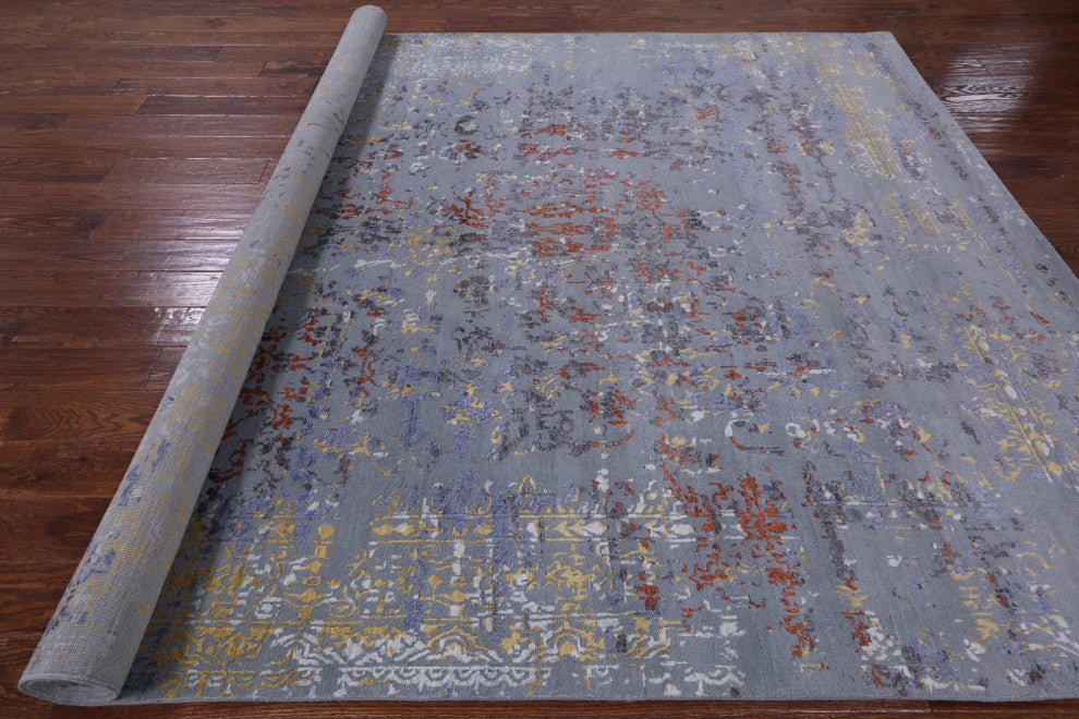 7' 9" X 10' 2" Persian Wool and Silk Handmade Rug Q7092