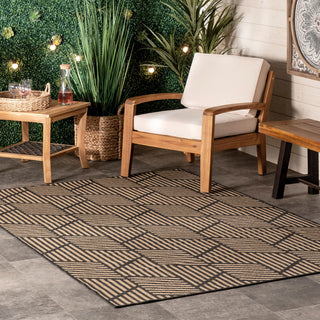 Nuloom Leona Modern Geometric Indoor/Outdoor Area Rug, Charcoal 6'7"x9'