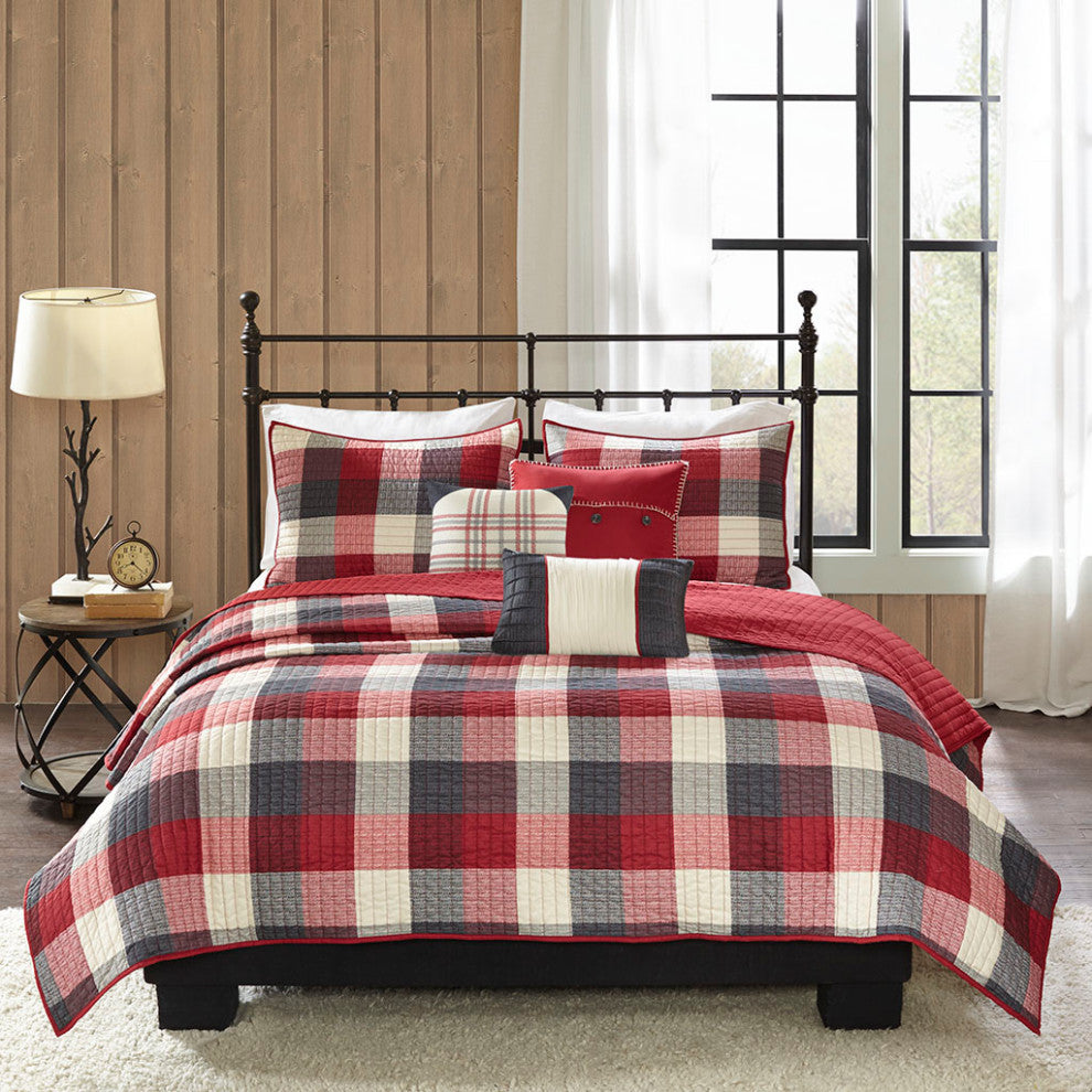 Madison Park Ridge 6 Piece Printed Herringbone Quilt Set With Throw Pillows