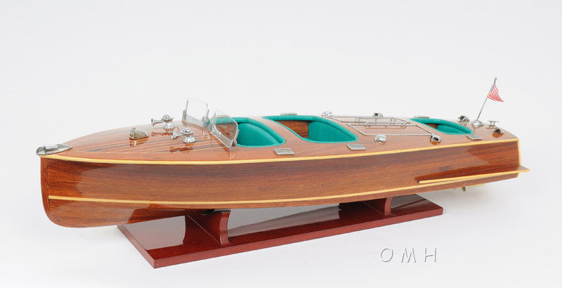 Old Modern Handicrafts B040A Chris Craft Triple Cockpit With Display Case