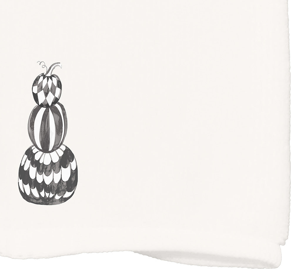 Pumpkin Stack 18"x30" Cream Halloween Print Kitchen Towel