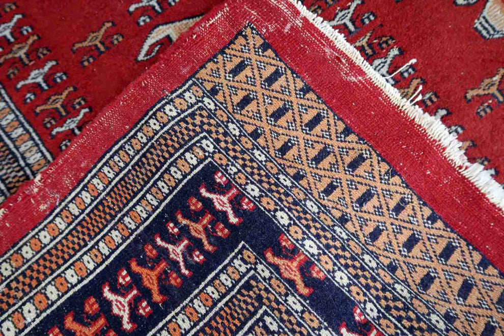 Handmade Vintage Uzbek Bukhara Rug 4.1'x6.4', 126cmx195cm 1960s
