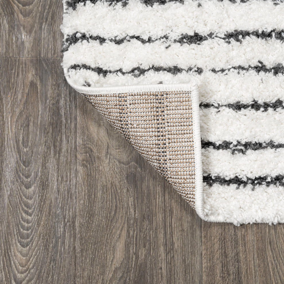 Petra Abstract Stripe Geometric Shag, White/Black, 4'x6'