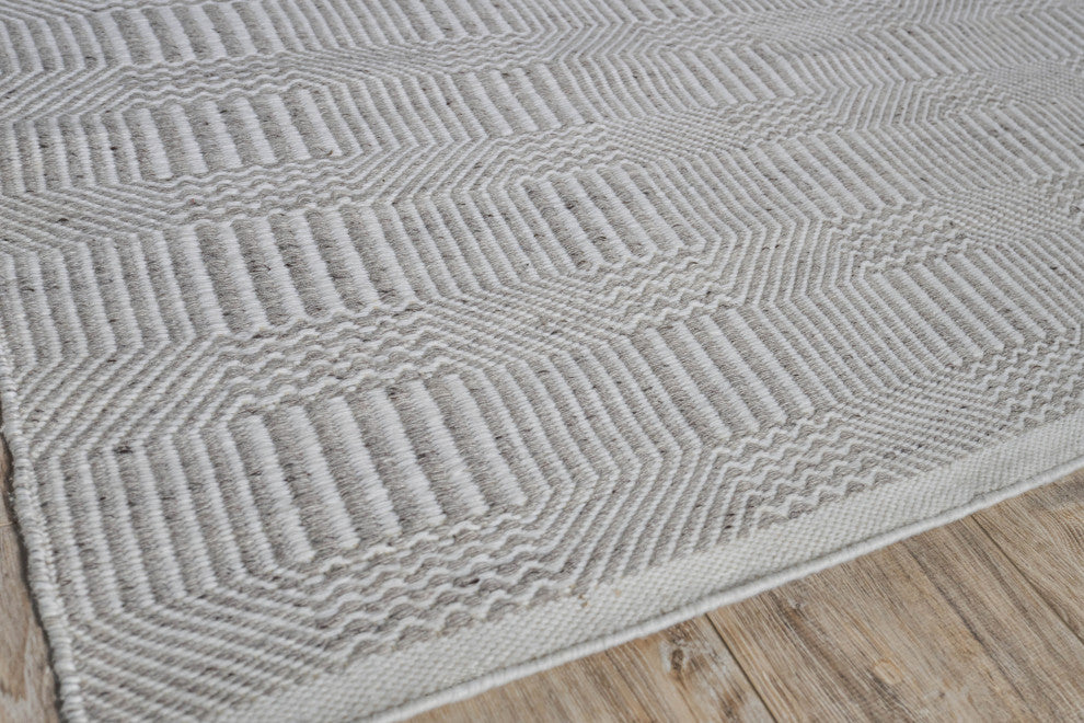 Naples Indoor/Outdoor Handmade Flatwoven PET yarn Gray/Ivory Area Rug, 10'x14'