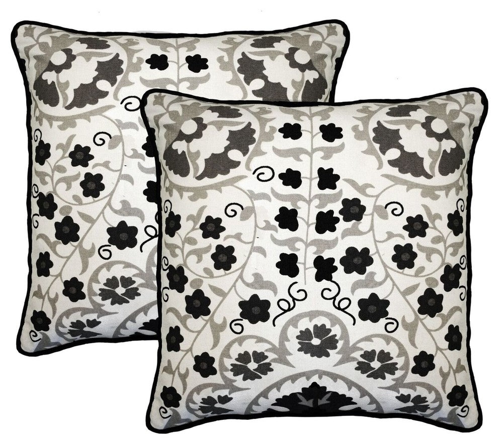 Dynamic Rugs Susan Throw Pillows