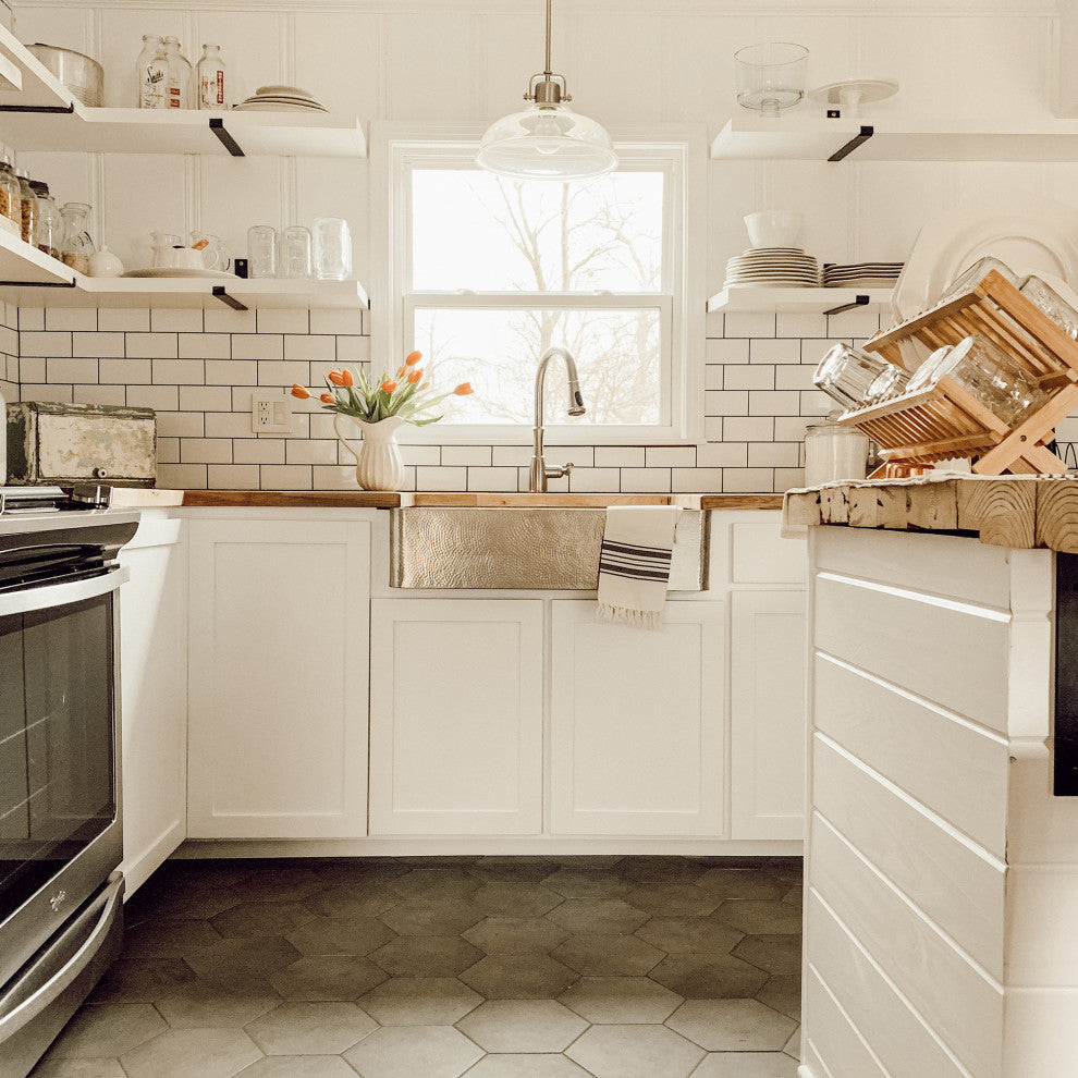 Lange Stainless Steel 32" Single Bowl Farmhouse Undermount Kitchen Sink, Brushed Stainless Steel