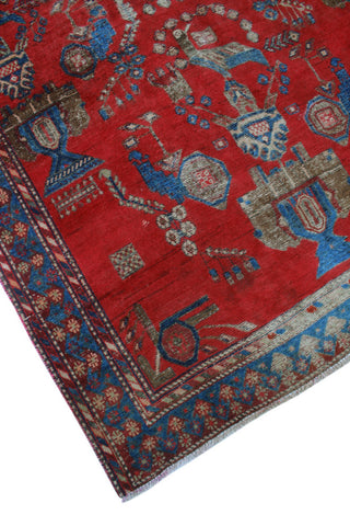Semi Antique Xiomara Red Rug, 5'0x5'11
