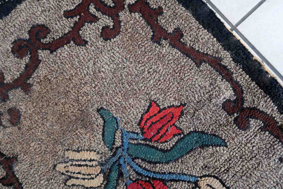 Handmade Antique American Hooked Rug 2'x3.3', 63cmx101cm, 1880s