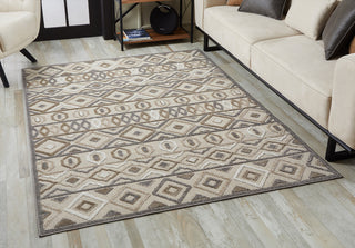 Calla Aztec Indoor/Outdoor Rug, Grey, 6'7 X 9'
