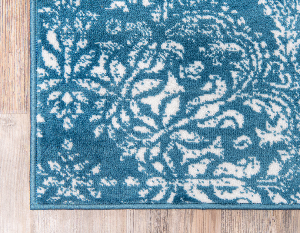 Unique Loom Blue Grand Sofia 2' 2 x 3' 0 Area Rug