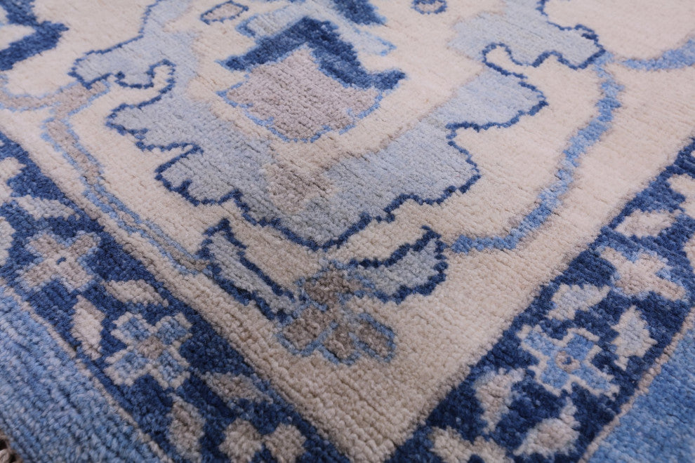 9' 9" X 13' 4" White Wash Peshawar Handmade Wool Rug Q9538