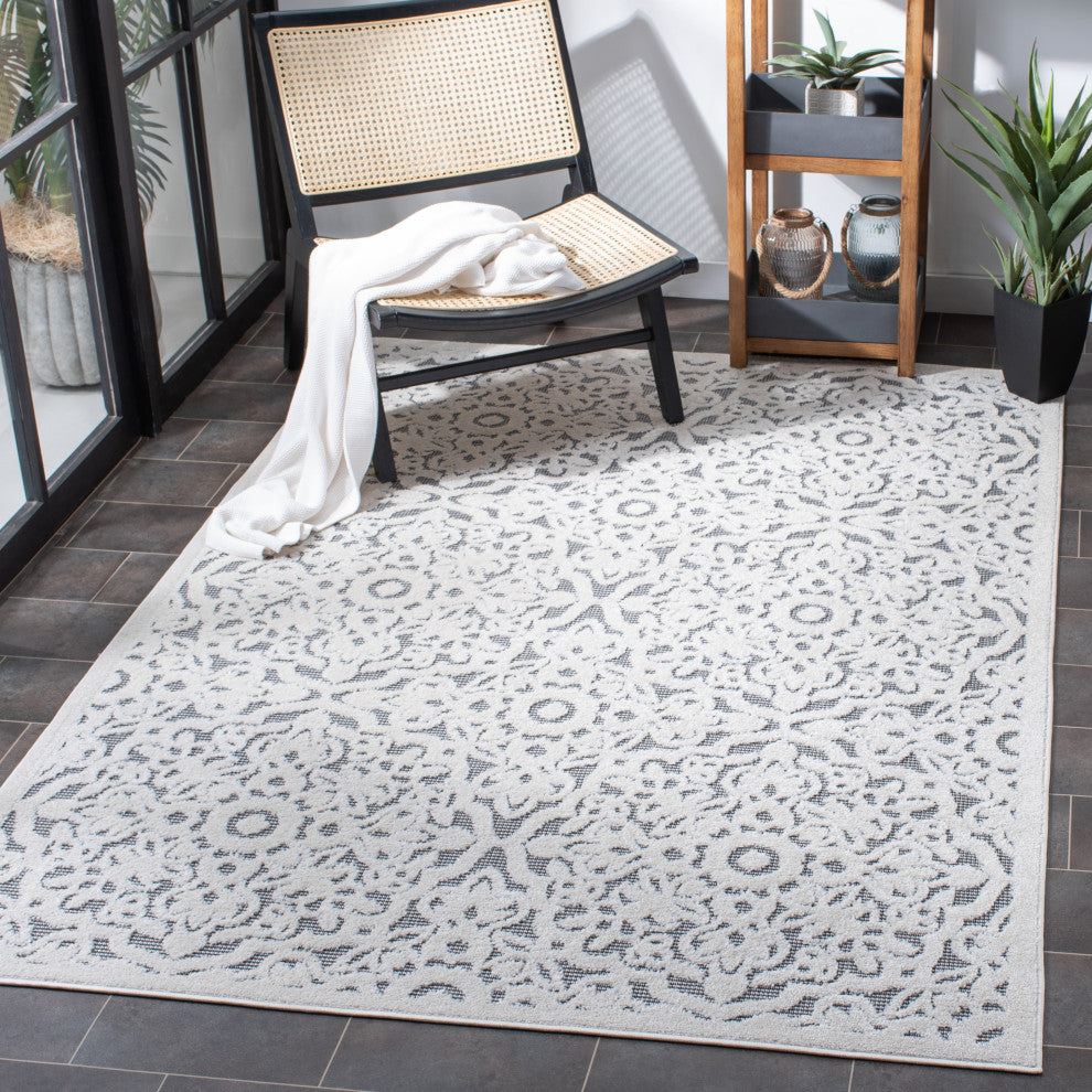 Safavieh Indoor-Outdoor Cabana Collection, CBN662 Rug, Ivory/Gray, 4'5"x6'5"