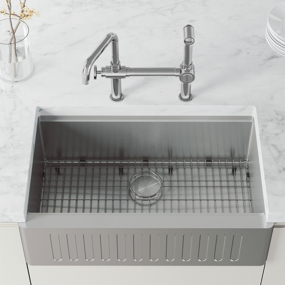 VIGO Cass 13" H Widespread Pull-Out Sprayer Kitchen Faucet, Chrome